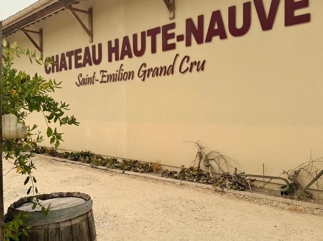 Chàteau Haute-Nauve-Saint-Laurent-des-Combes必去景点