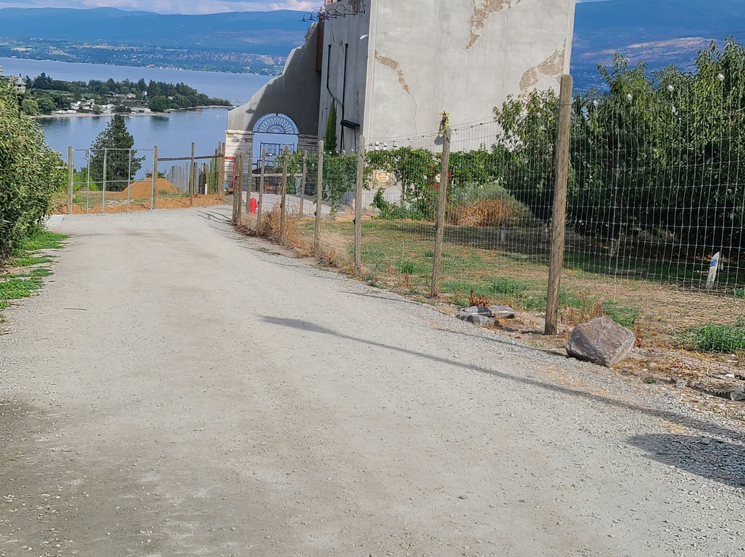 Crown & Thieves-西基隆拿必去景点