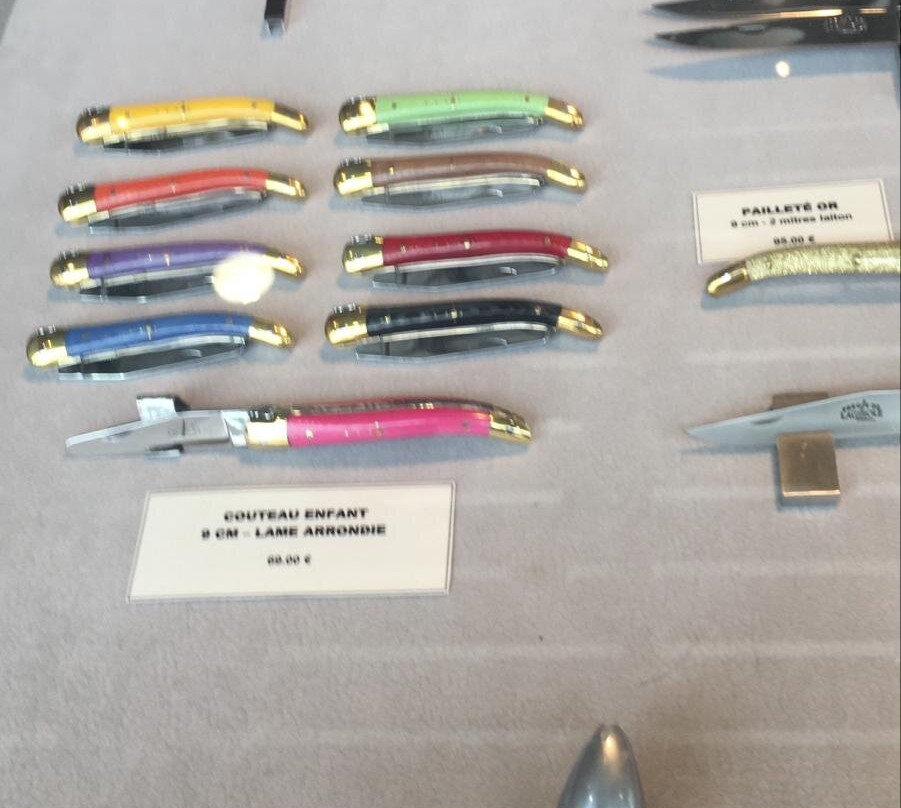 Musée du Couteau de Laguiole-拉奇欧勒必去景点