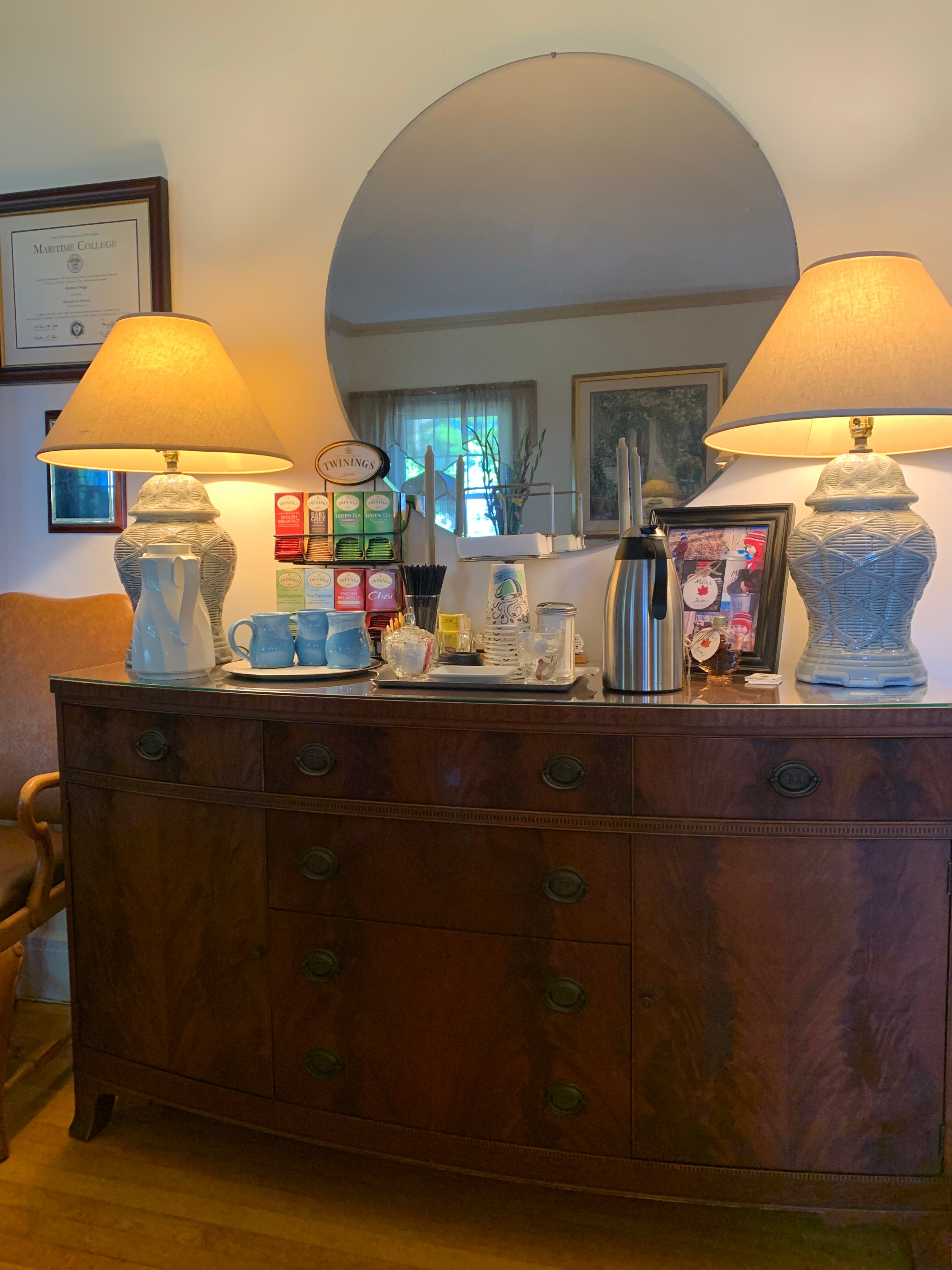 Maple Springs Lake Side Inn-官方