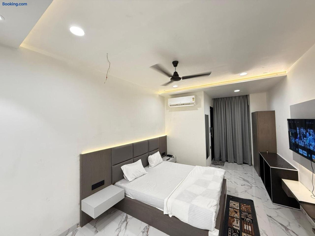 Hotel Shree Datta Residency