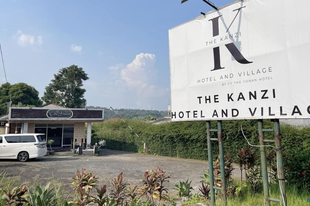 The Kanzi Hotel & Village