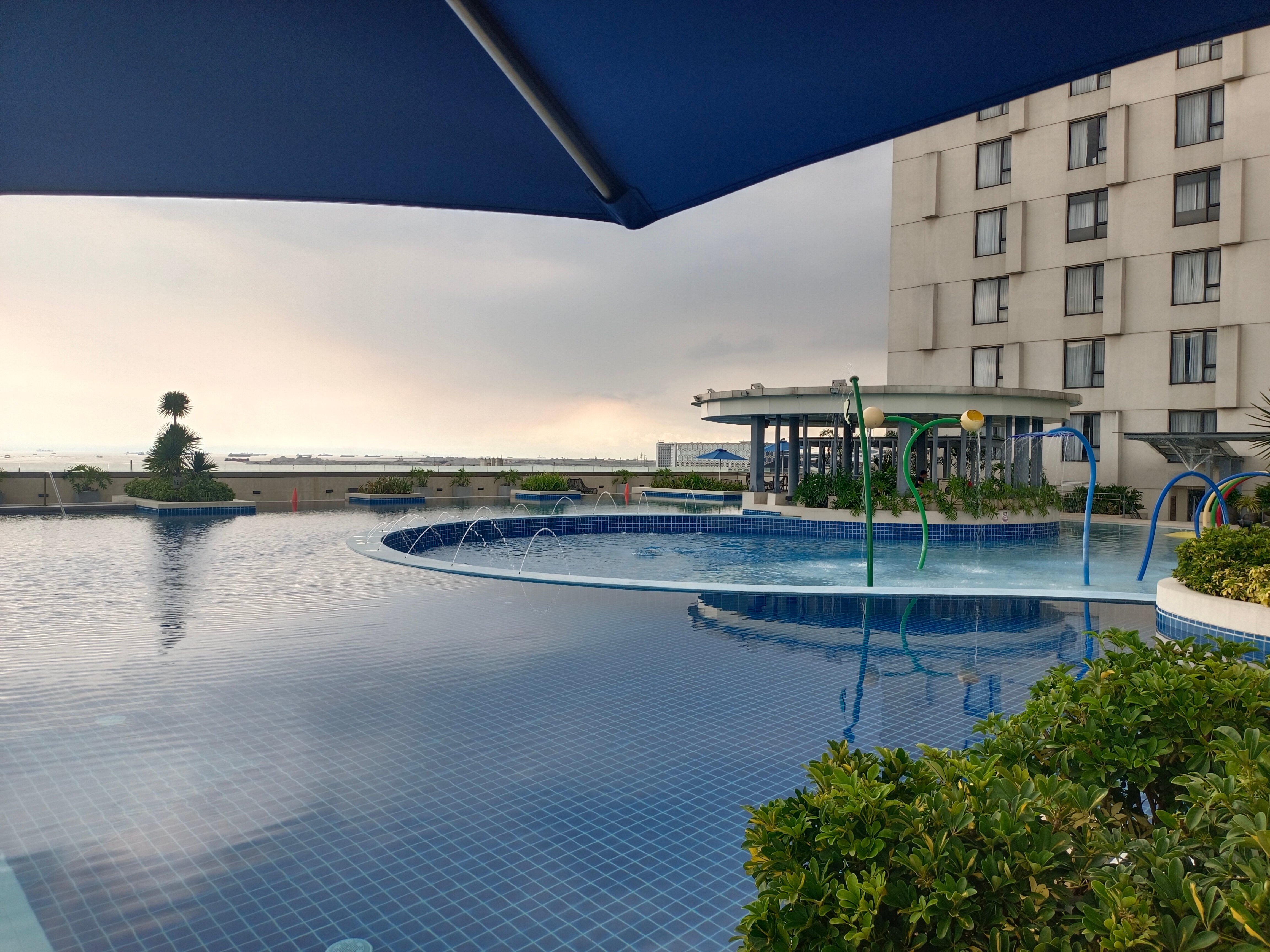 Seda Manila Bay-泳池
