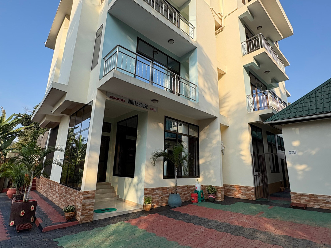 Kilimanjaro White House Hotel主图
