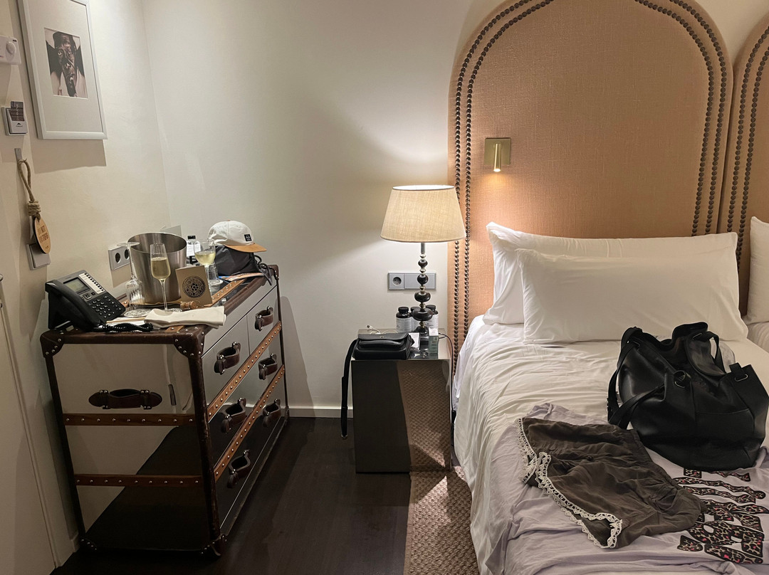 Puro Grand Hotel主图