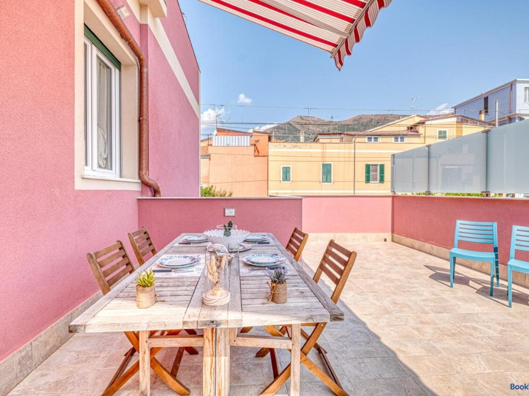 Merlo Apartments
