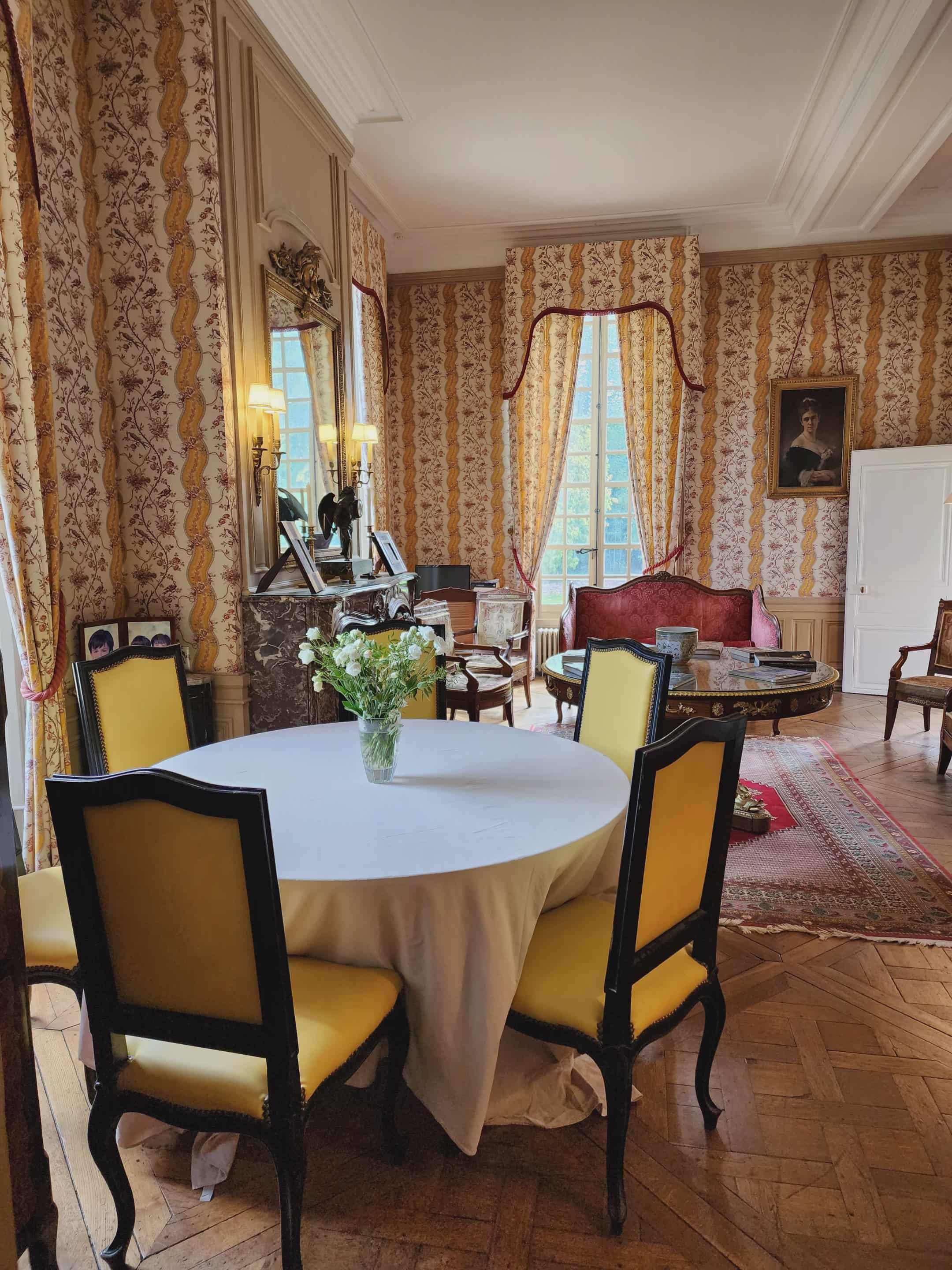 布龙城堡酒店-官方