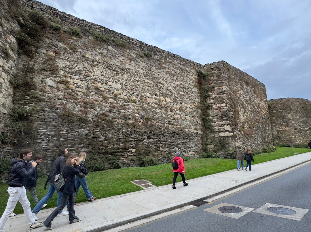 卢戈城墙-卢戈省必去景点