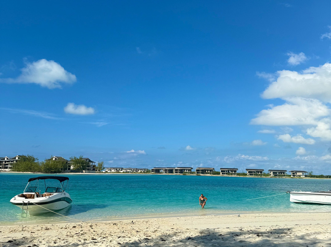 Rising Tide Tours-普罗维登西亚莱斯必去景点