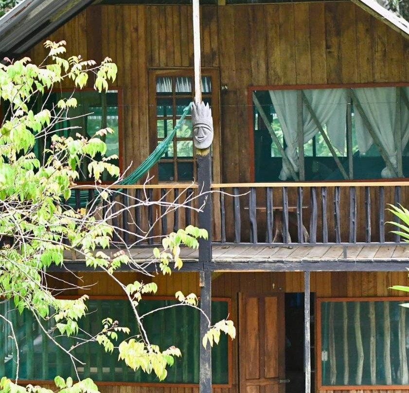 Yaure Lodge