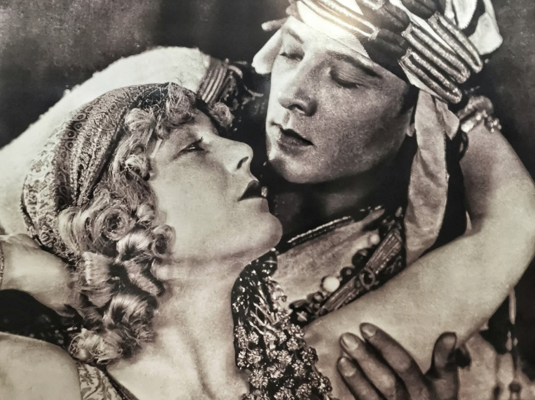 Rudolph Valentino Museum-卡斯特拉内塔必去景点