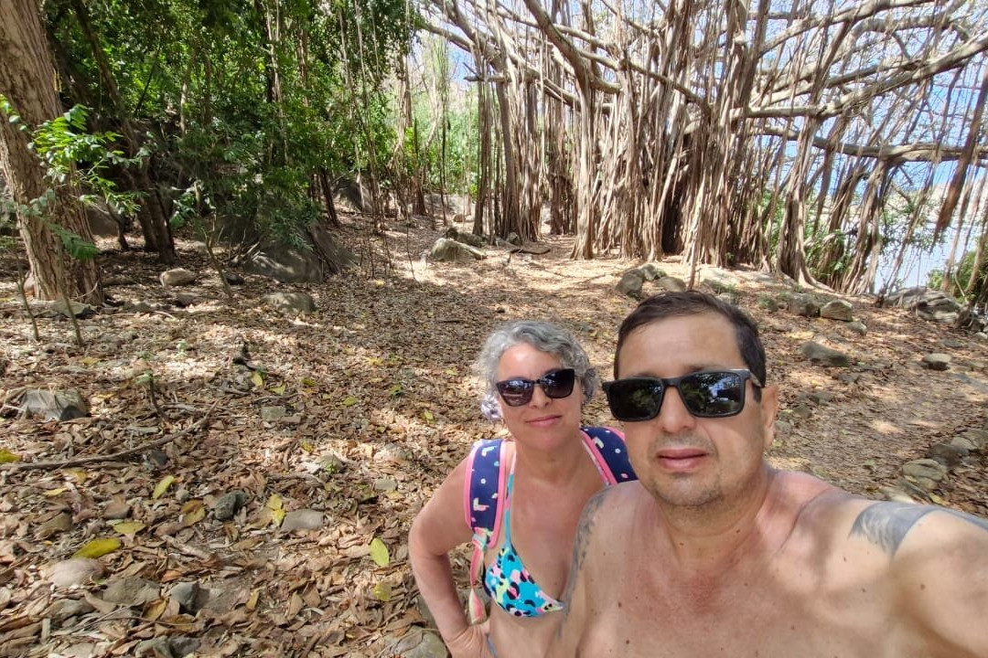 Meio Beach-费尔南多-迪诺罗尼亚群岛必去景点