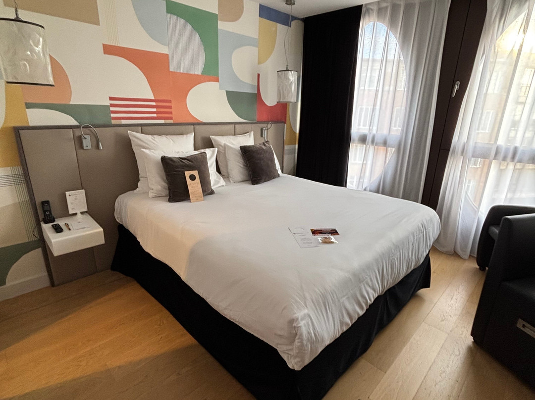 贝斯维斯特高级酒店主图