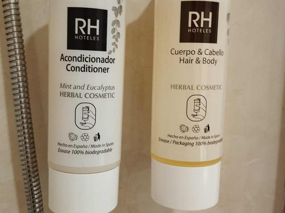 索罗拉特罗酒店主图