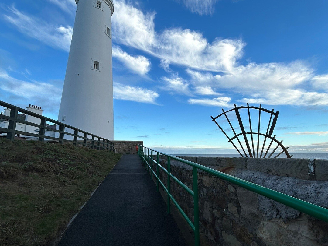 St. Mary's Lighthouse-惠特利湾必去景点