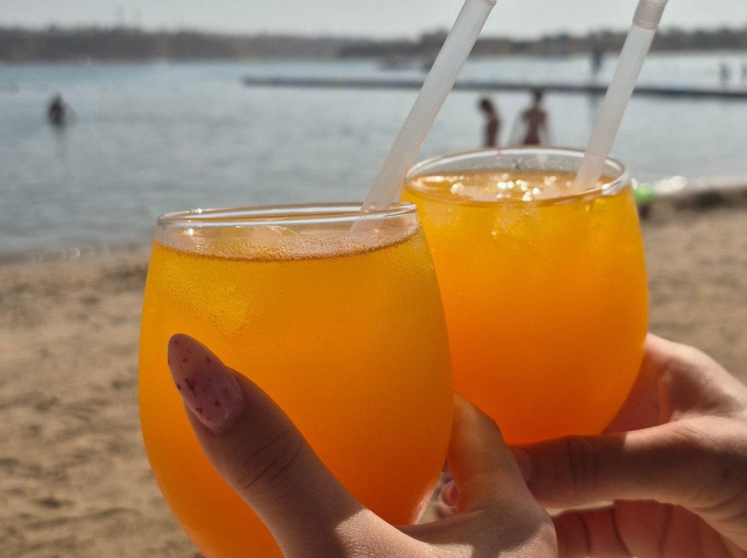 Turquoise Beach Hotel主图