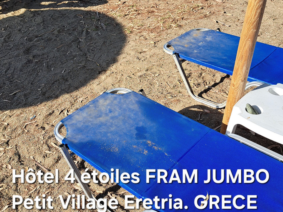 Petit Village Hotel主图