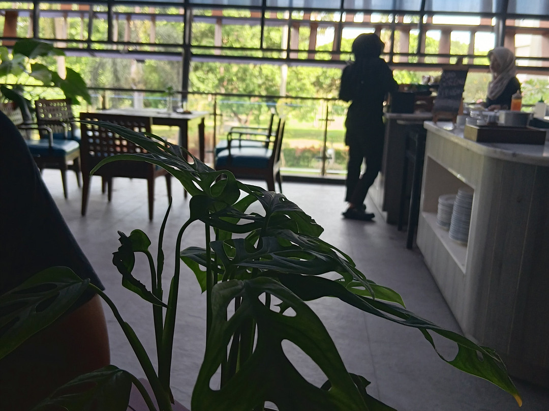 皇家喀拉喀托酒店主图