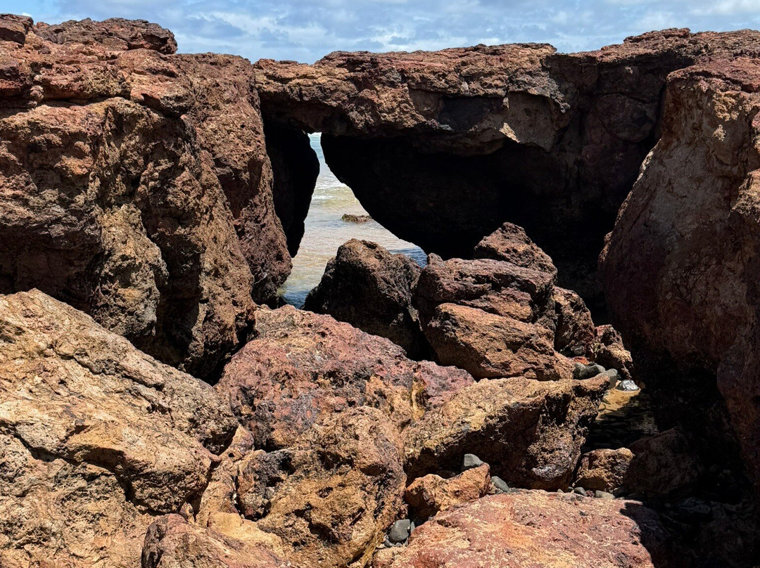 Forrest Caves-Newhaven必去景点
