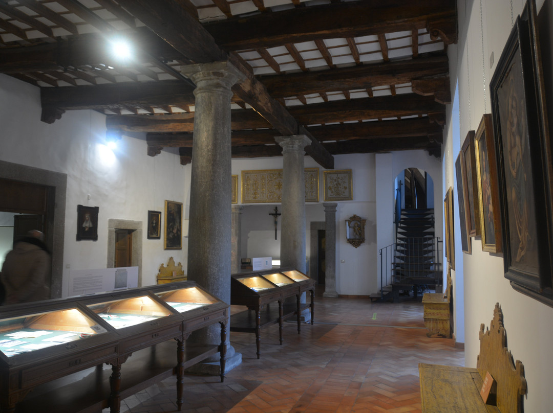 Monastero Di Santa Rosa-维泰博必去景点