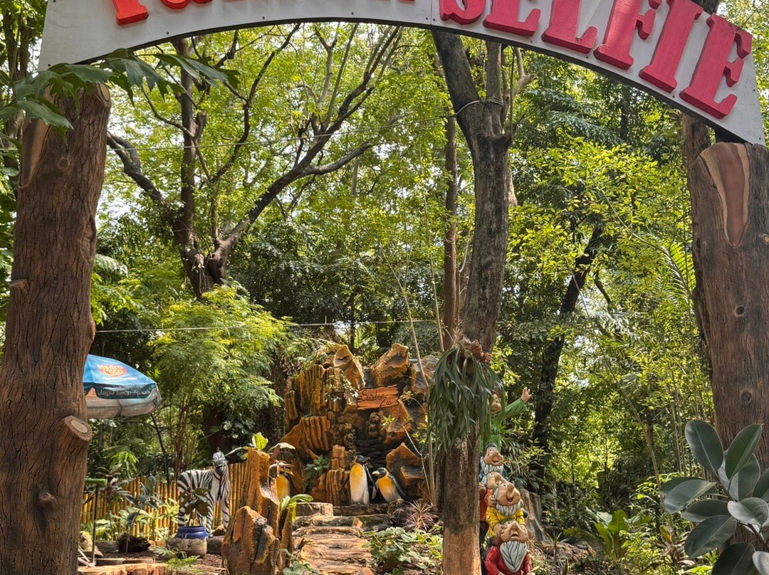 Surabaya Zoo-泗水必去景点