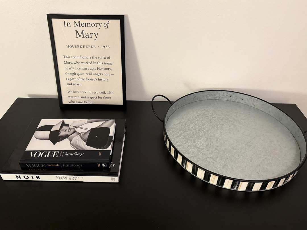 The Atherton Inn主图