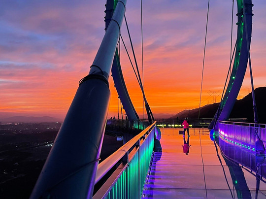 黄腾峡天门悬廊-清远市必去景点