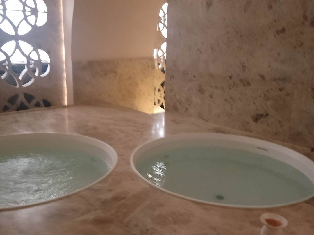 Polis Hammam PIRAEUS-比雷埃夫斯必去景点