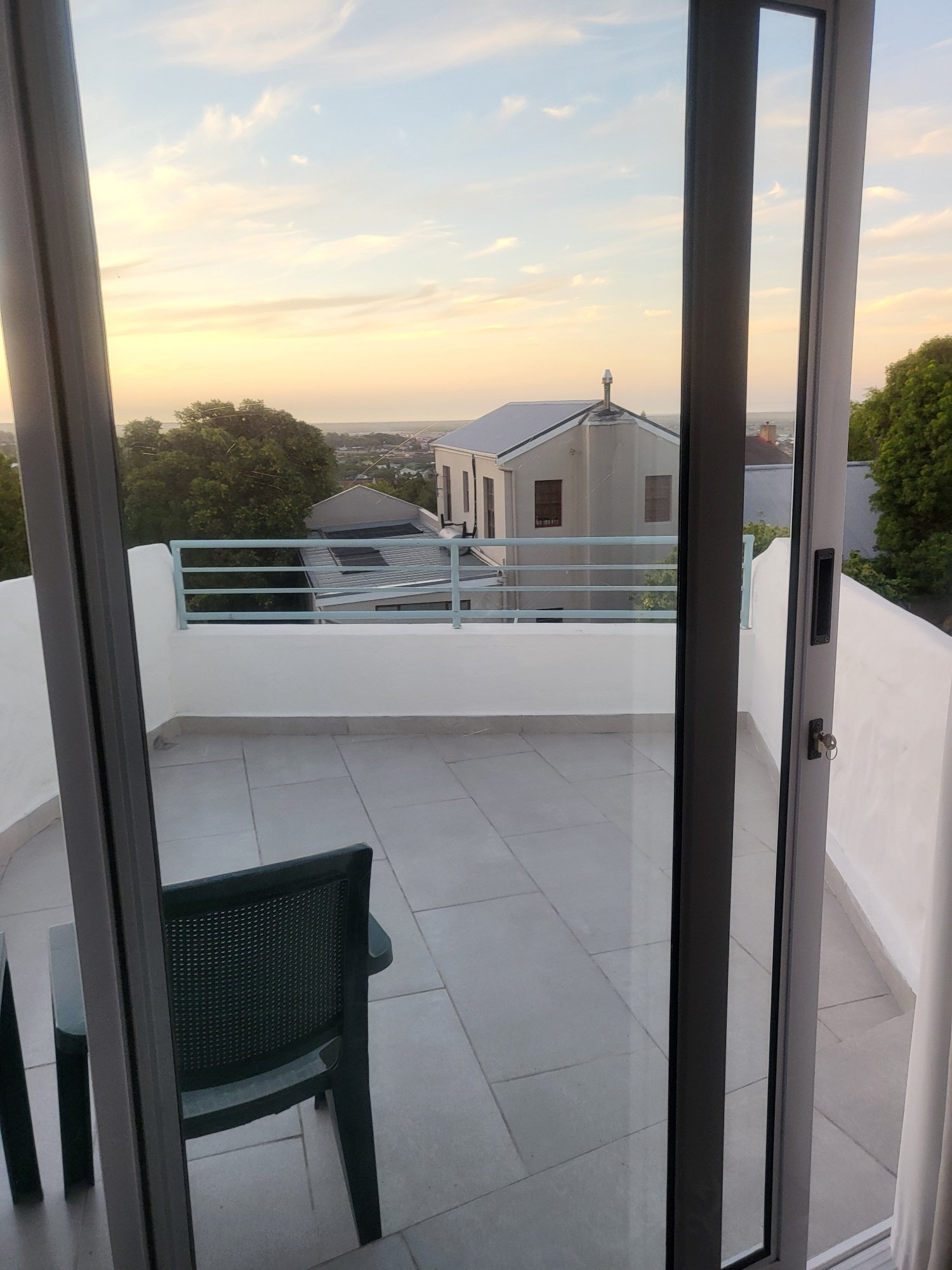 Capri Sands Luxury Guest House-官方