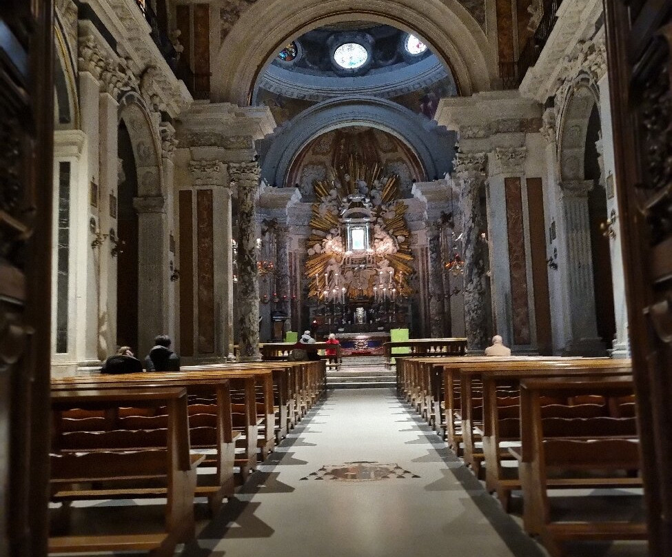 Santuario di Montenero-里窝那必去景点