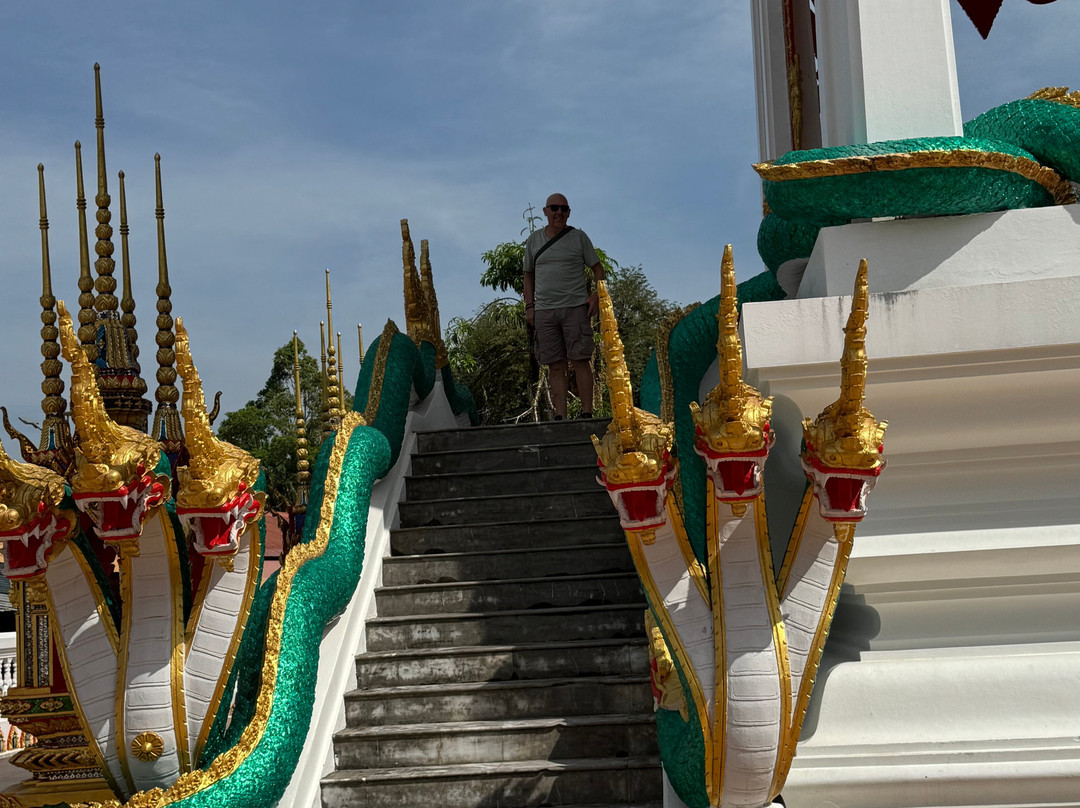 Hands Experiences Bicycle Tour (Thailand)-拉克山必去景点