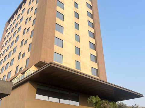 浦那查坎MIDC君主酒店主图