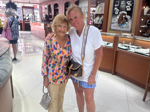 Gold Palace Jewelers-奥腊涅斯塔德必去景点