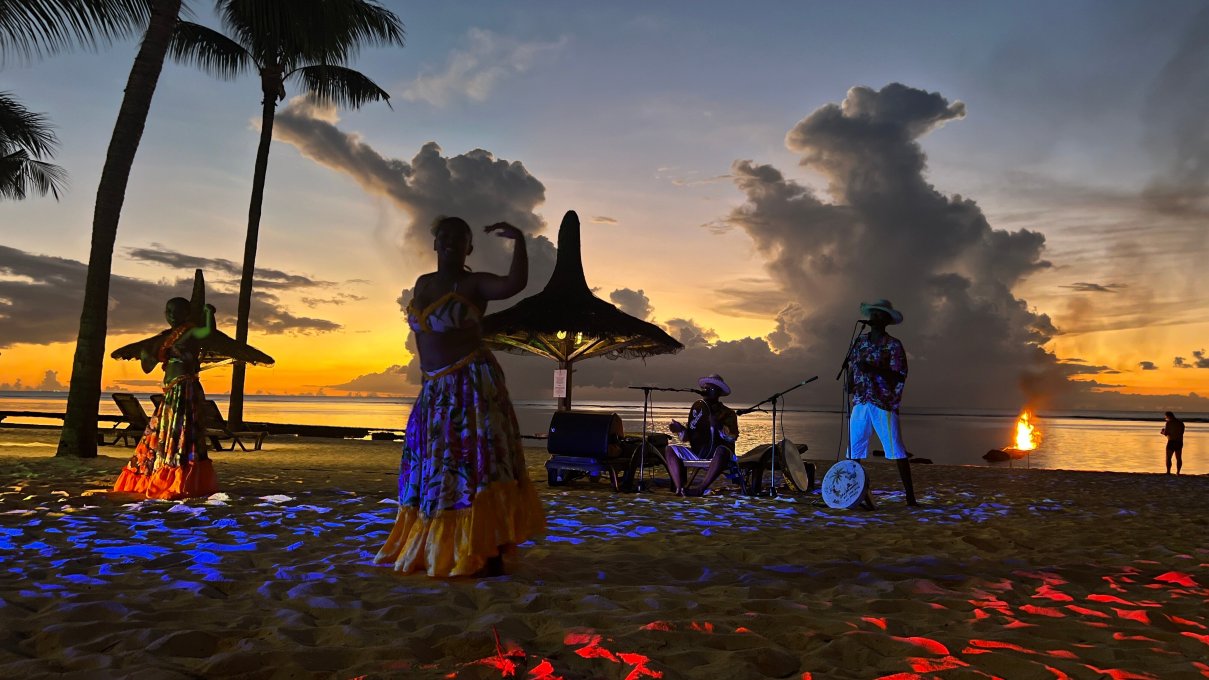 维多利亚比奇科默水疗度假酒店-泳池