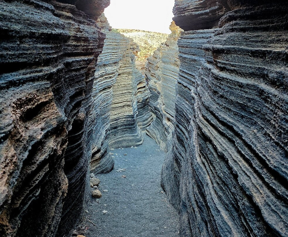 Las Grietas-提亚必去景点