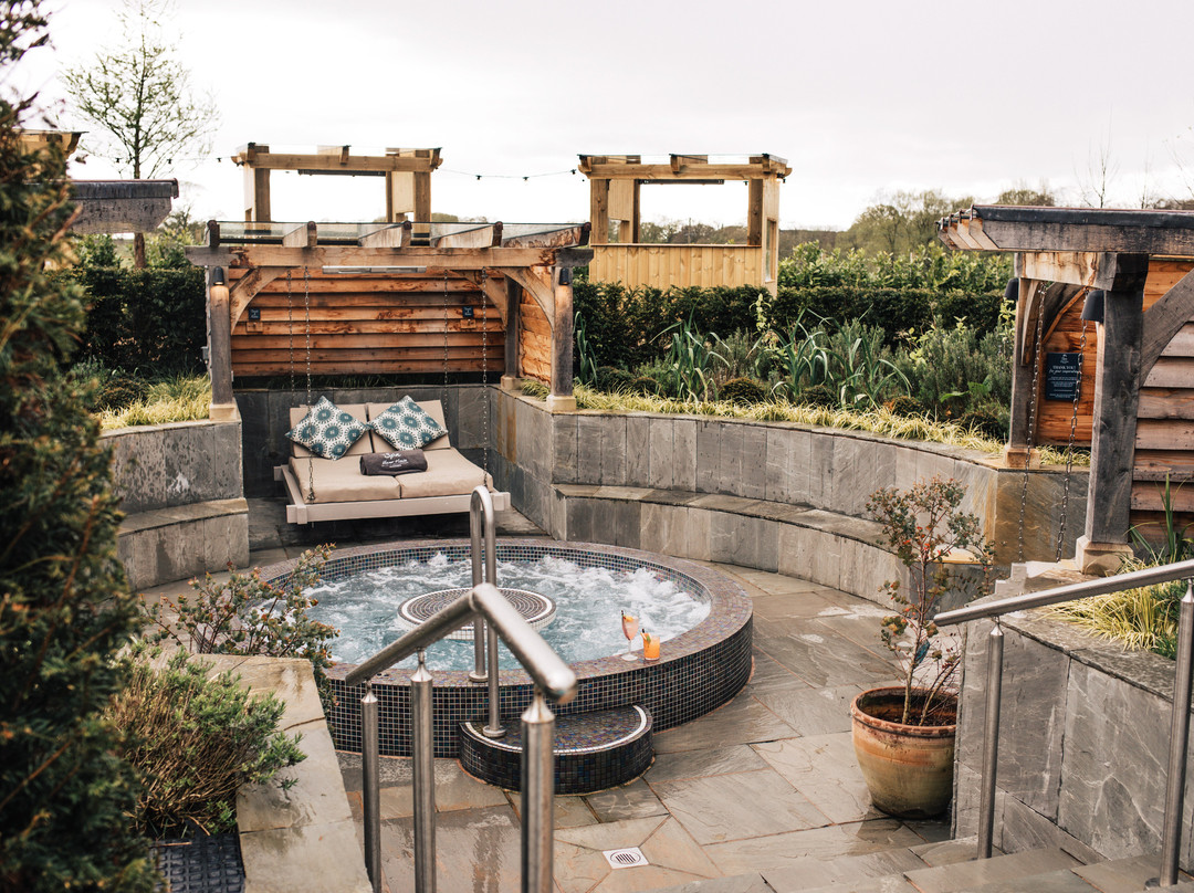 阿尔萨格庄园之家酒店主图