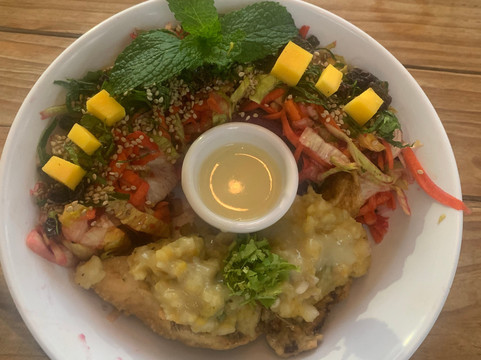 Laurel Vegan Bistró