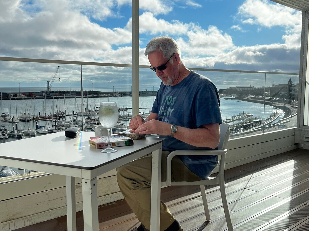 亚速尔盖佛塔酒店主图