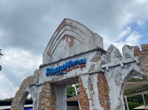 罗摩衍那水上乐园-芭堤雅必去景点