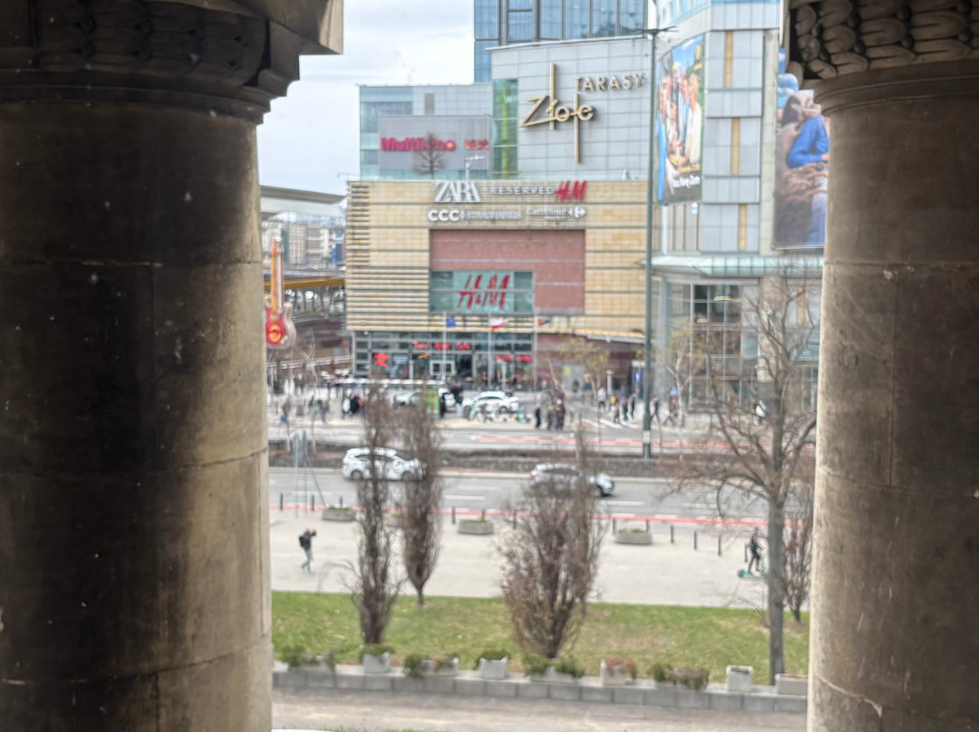 Zlote Tarasy-华沙必去景点