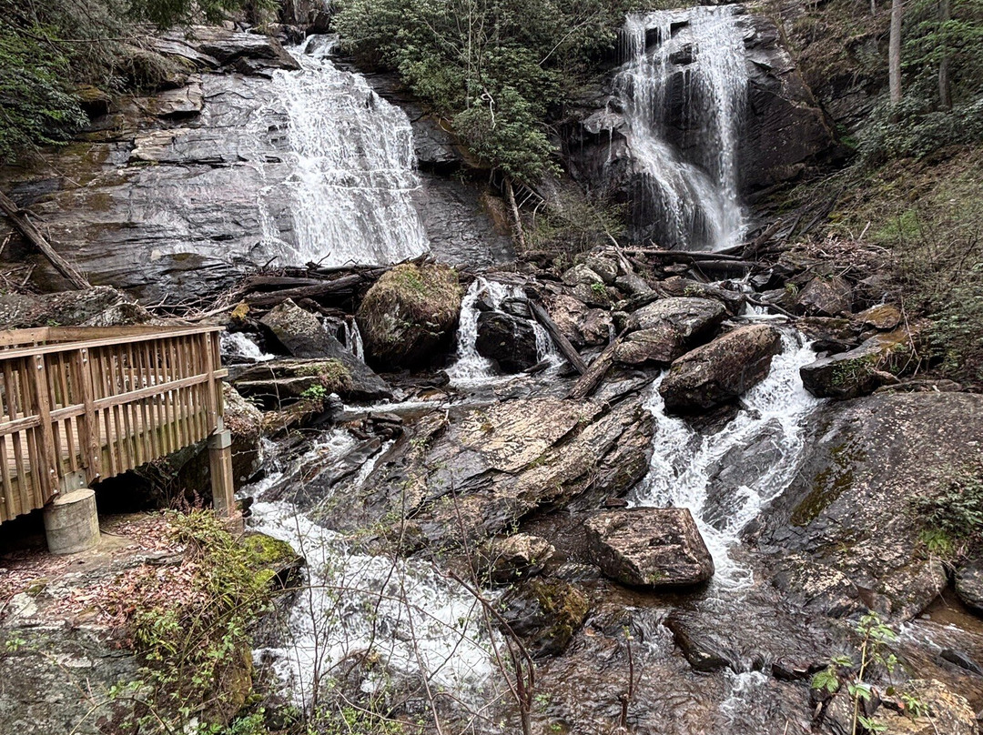 Bald River Falls-Tellico Plains必去景点