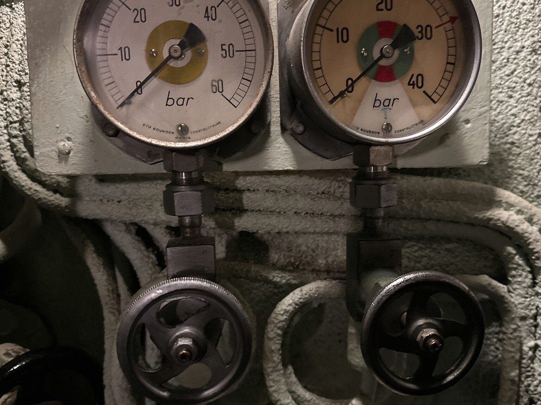 Sous-Marin l'Espadon-圣纳泽尔必去景点