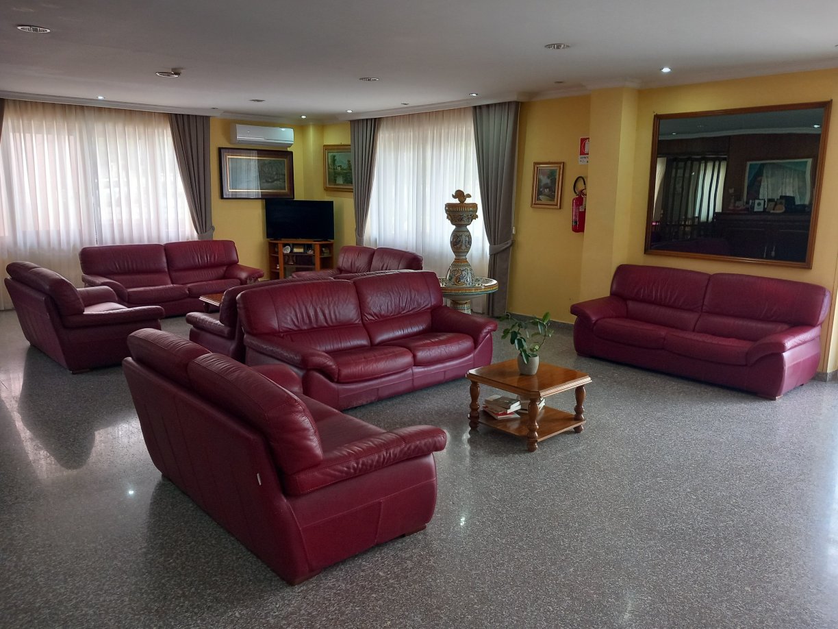 Hotel Villa Lina-度假村/酒店