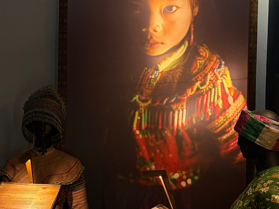 Couleurs by Réhahn-会安必去景点