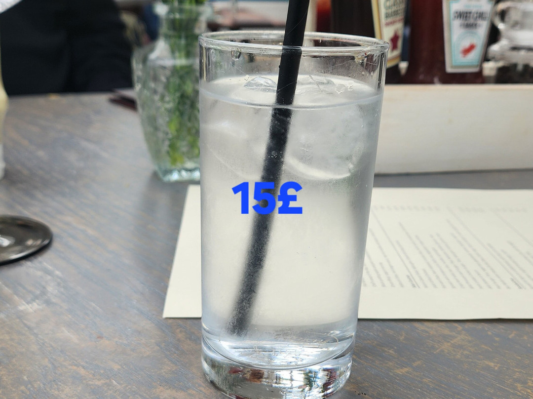 野雉水疗酒店主图