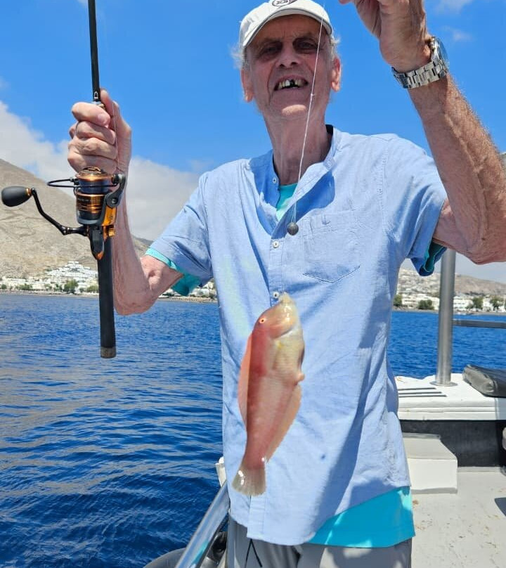 Giorgaros fishing tours Santorini-维查德必去景点