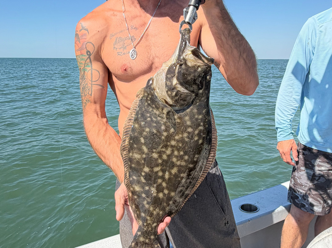 Charleston Fishfinder Charters-棕榈岛必去景点