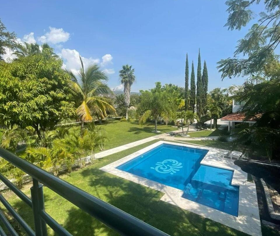 FABULOSO HOTEL CON 2 MAGNIFICAS ALBERCAS, a MINUTOS DE CUERNAVACA