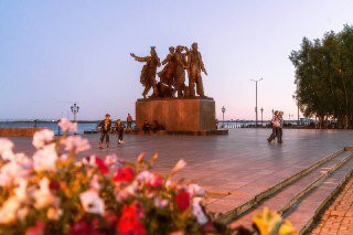 Monument to First Builders-Komsomolsk-on-Amur必去景点