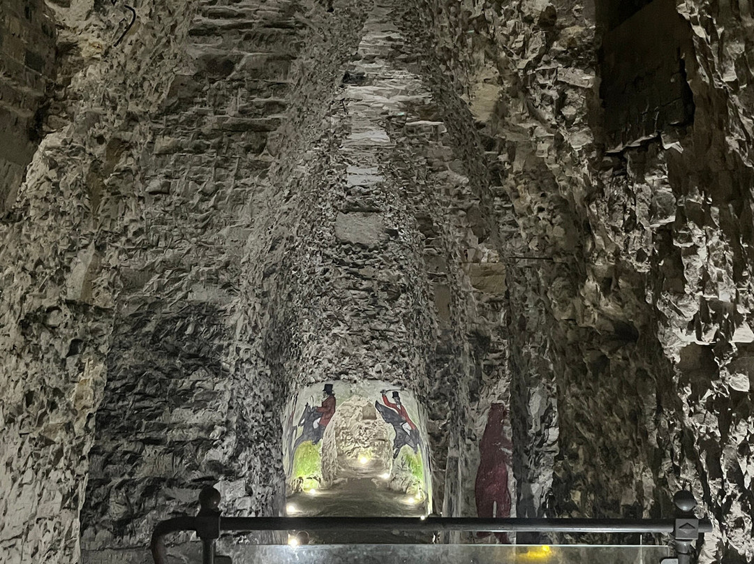 Margate Caves-Margate必去景点